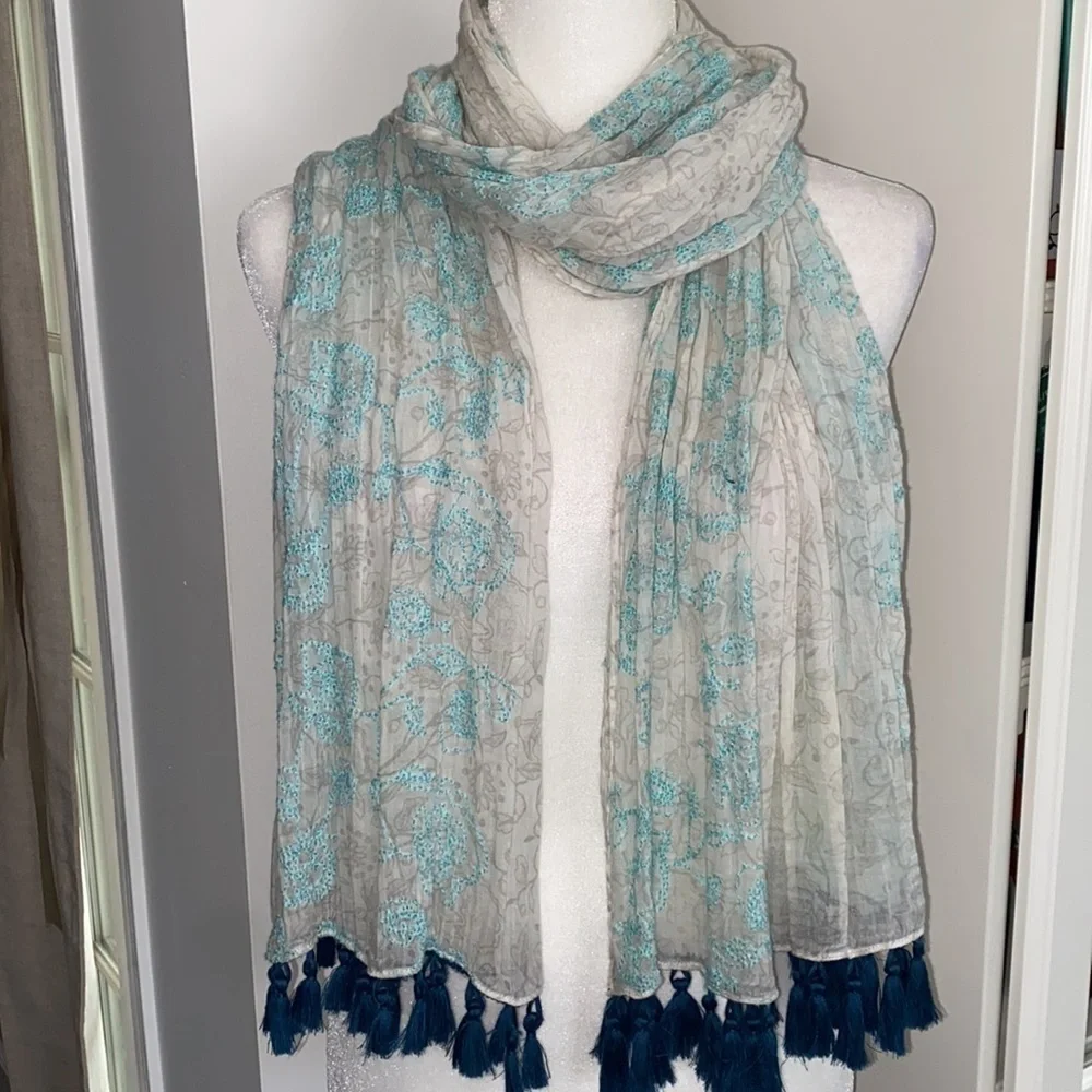 American Eagle Teal Floral Embroidered Tassel Scarf